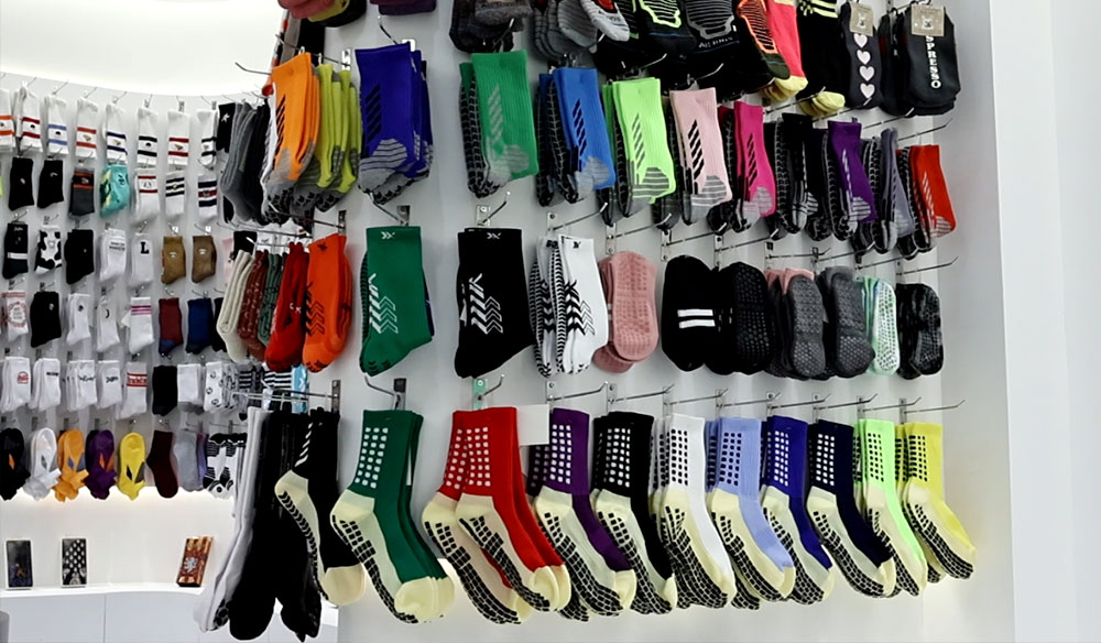 How To Get Wholesale Price Custom Grip socks custom socks manufacturer sample room