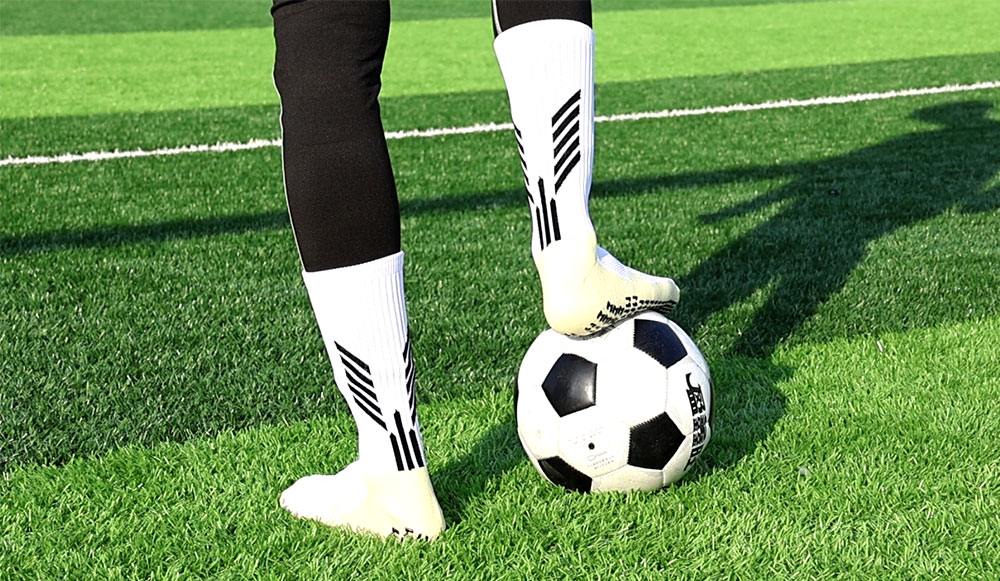 What Features Should Good Soccer Grip Socks Have