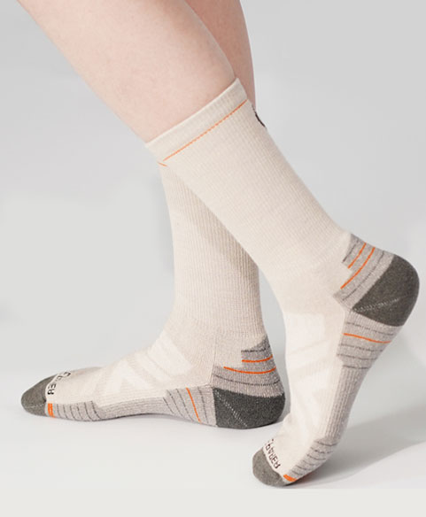 Guide to Choosing Summer/Winter Sports Socks